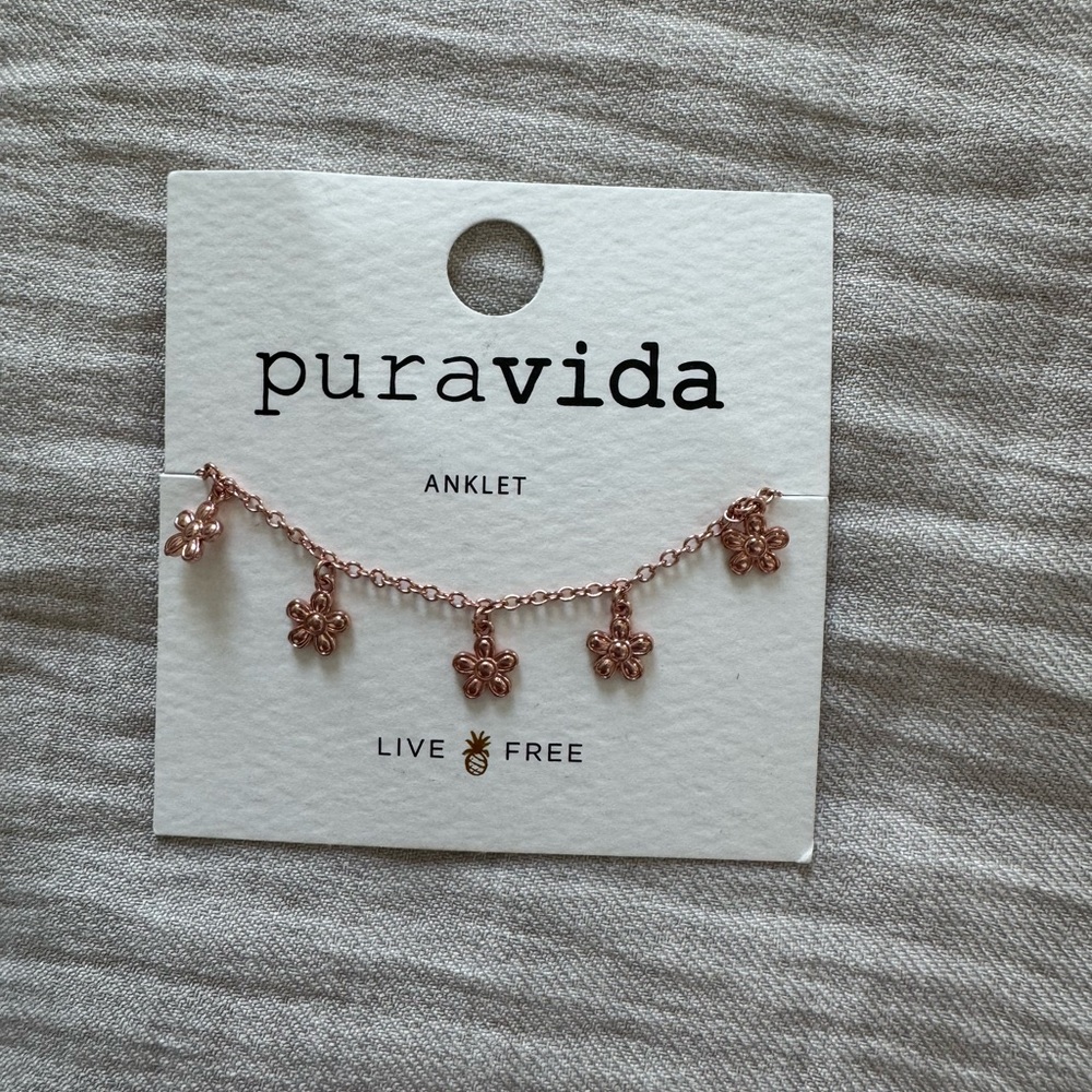 Pura Vida rose gold plated ankle bracelet with flower charms